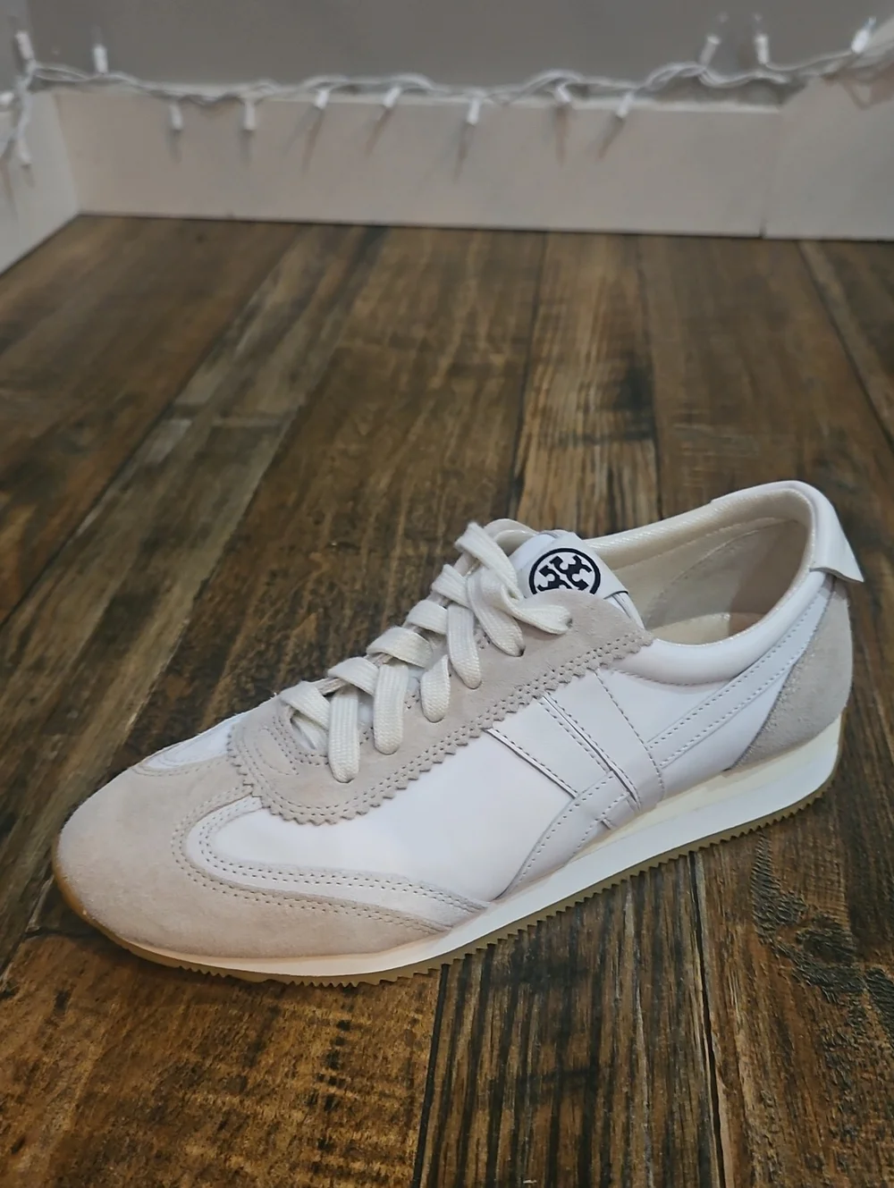 Tory Burch Hank Women'spSuede Low Top Sneakers Suede Size 7.5